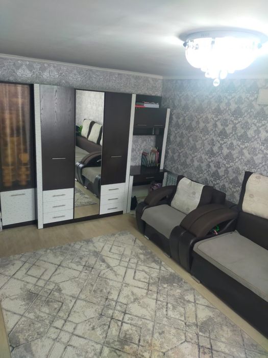 Продам 2х комнатную  квартиру