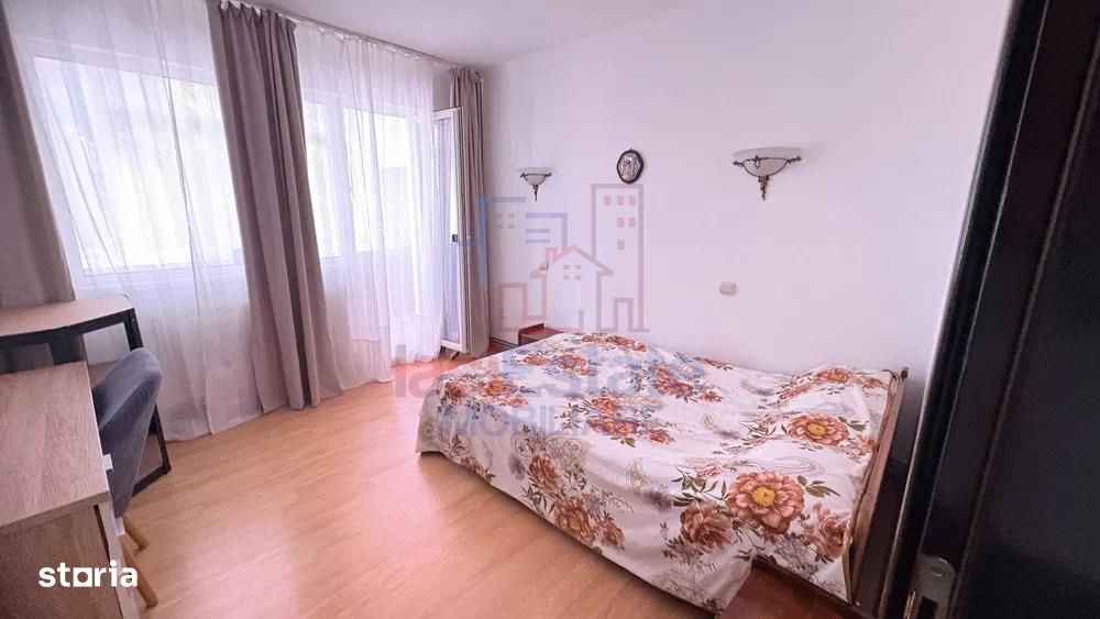 Apartament 4 Camere Tatarasi - Flora