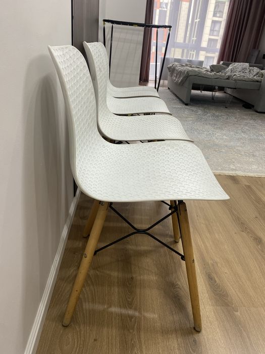 Стулья продам хорошый состояние