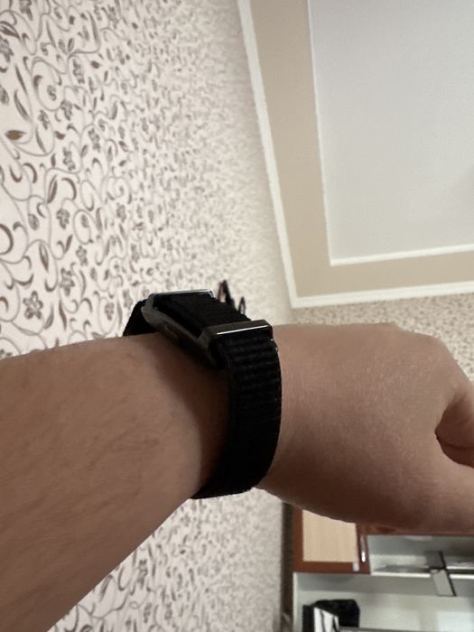 Whoop 1:1 fitnes braslet