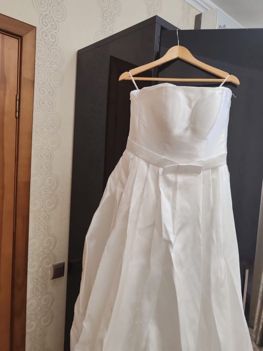 Продаю Свадебные платья 3шт