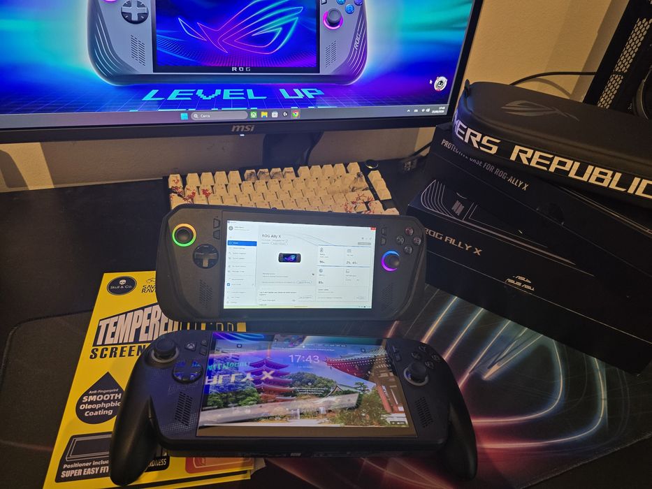 Consolă gaming portabilă Asus ROG Ally X
