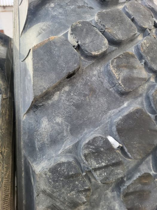 Шины для погрузчиков