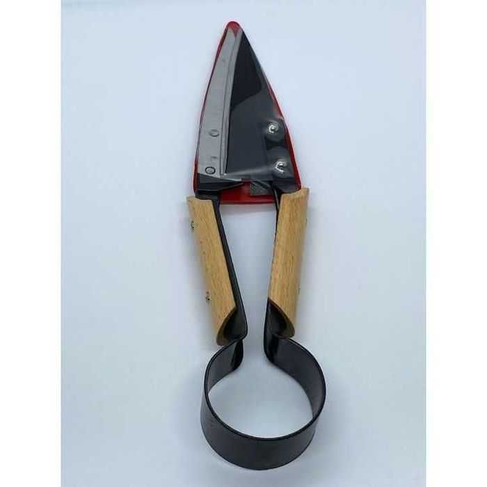 Foarfeca de tuns oi,capre sau alte animale cu mâner din lemn, nouă