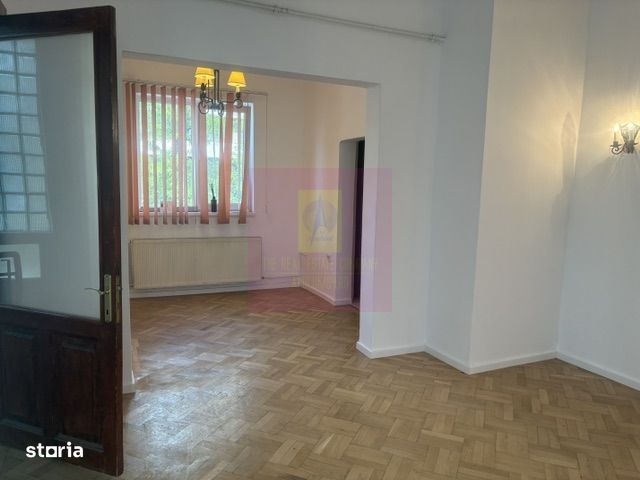 Apartament 3 camere in vila Cotroceni- Palat.