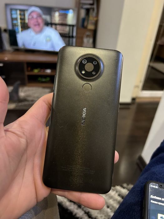 Продавам Nokia 5.3