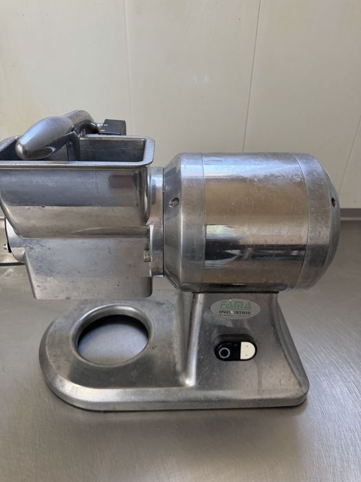 Ренде за кашкавал електрическо профисионално