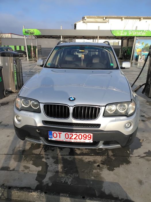 Vând schimb x3 an 2009