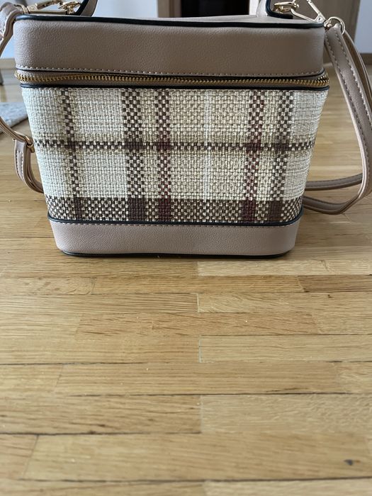 Mini geanta pt cosmetice