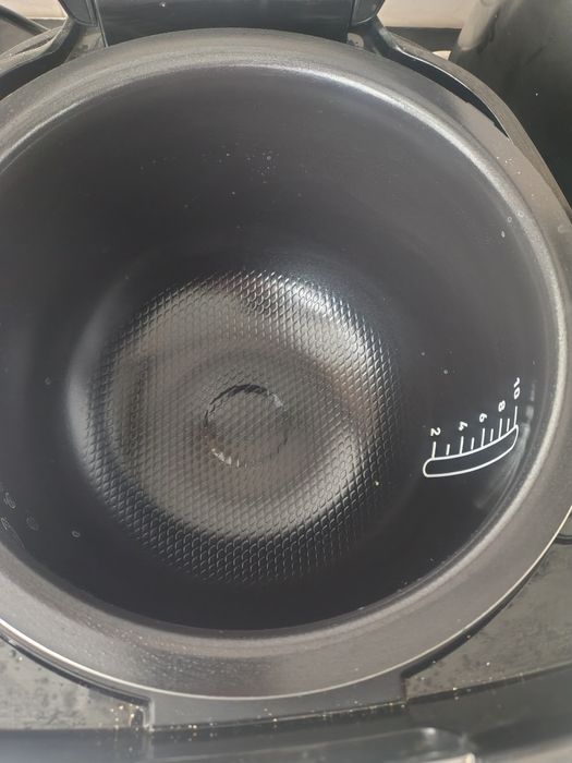 Мултикукър Тефал в много добро състояние