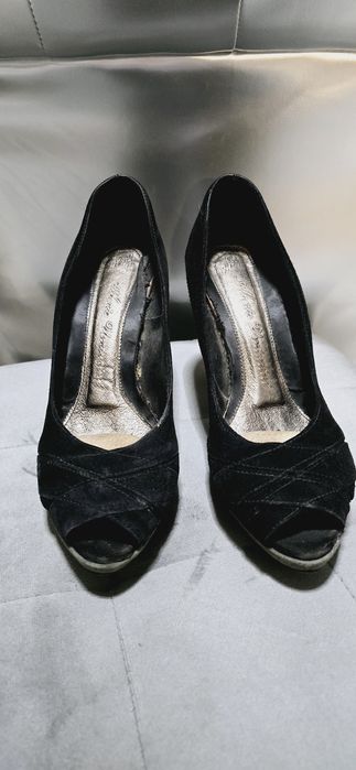 Pantofi piele intoarsa