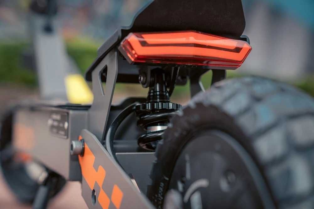 ЧЕРЕН ПЕТЪК! KuKirin G2 800w Електрическа тротинетка 50km/h 55km 2025