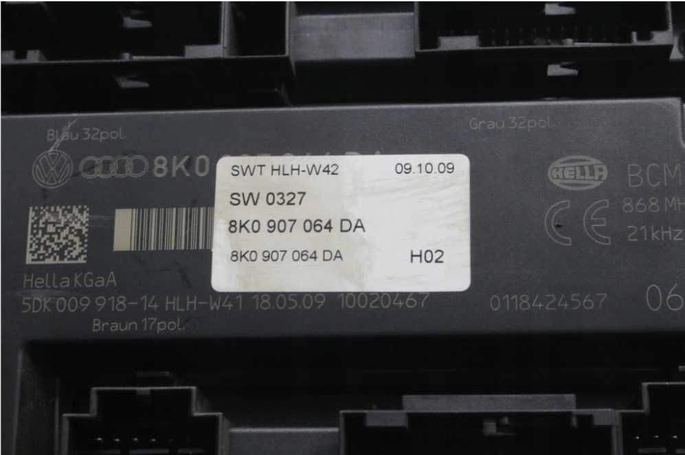 комфорт модул Audi A4 B8 8K0907064DA