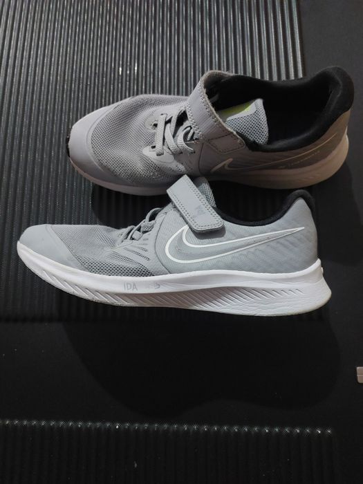 Adidași Nike fetiță