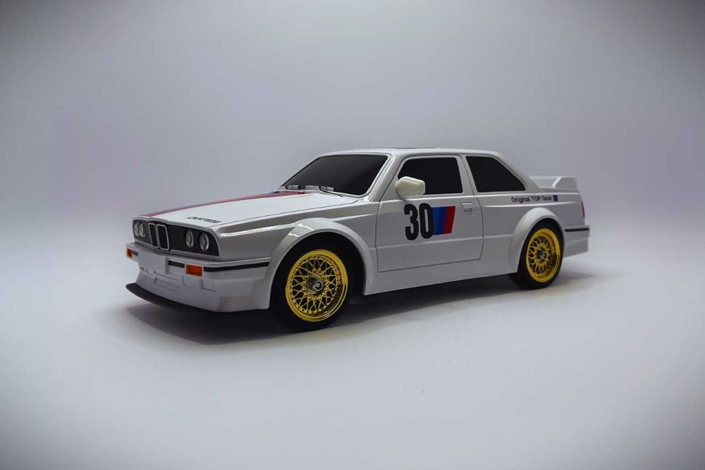 Голяма 1:16 4x4 30км/ч RC Дрифт Количка BMW E30