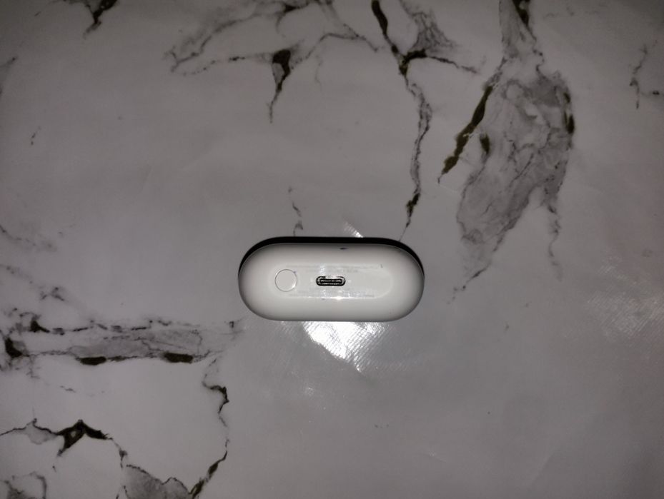 Продам наушники Samsung Buds 3