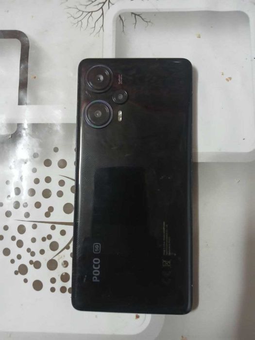 Смартфон POCO F5 12/256