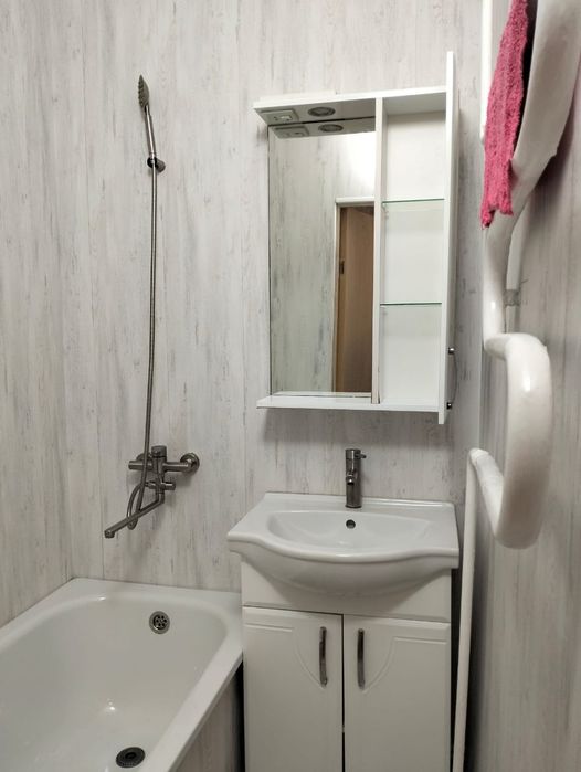 Продам 2 ком квартиру