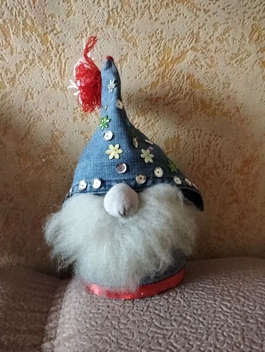 Продам новогодние сувениры