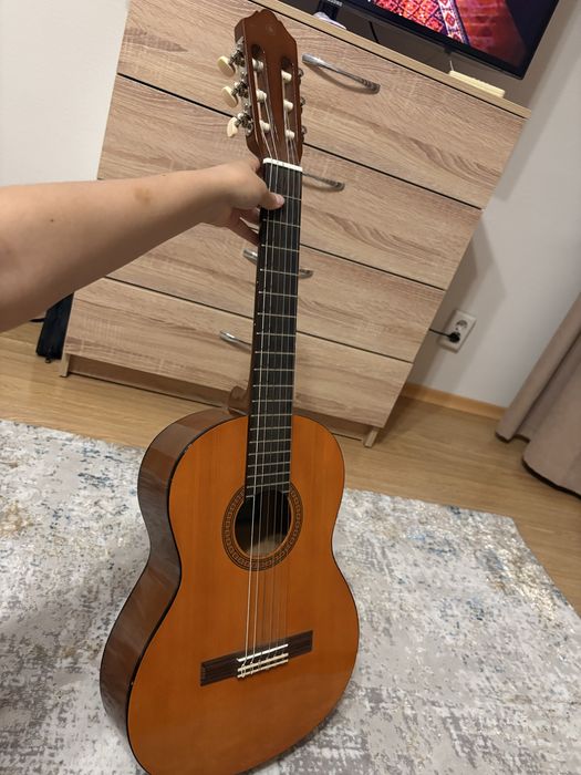 Гитара Yamaha CGS102A