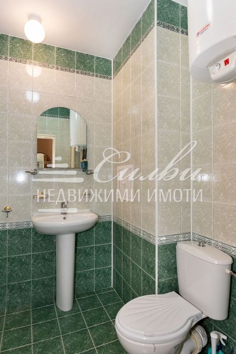 Дава се под наем Двустаен апартамент в Шумен, Херсон - 68 кв.м за 357 € - Снимка #11