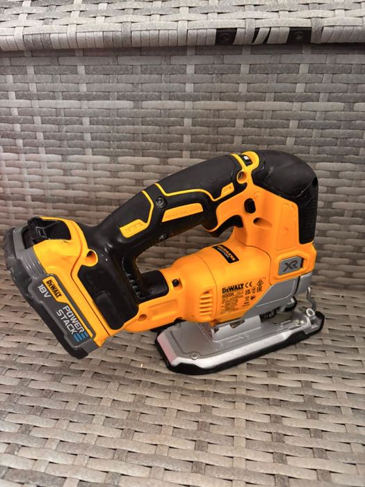 Pendular dewalt DCS334