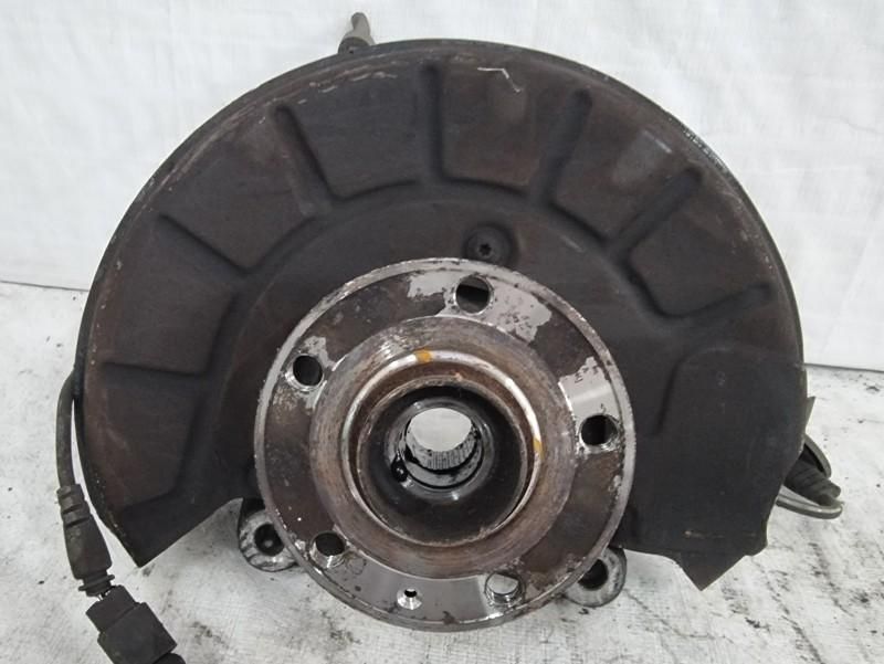 Fuzeta stanga fata Volkswagen Sharan 7N 2.0 tdi CFFB