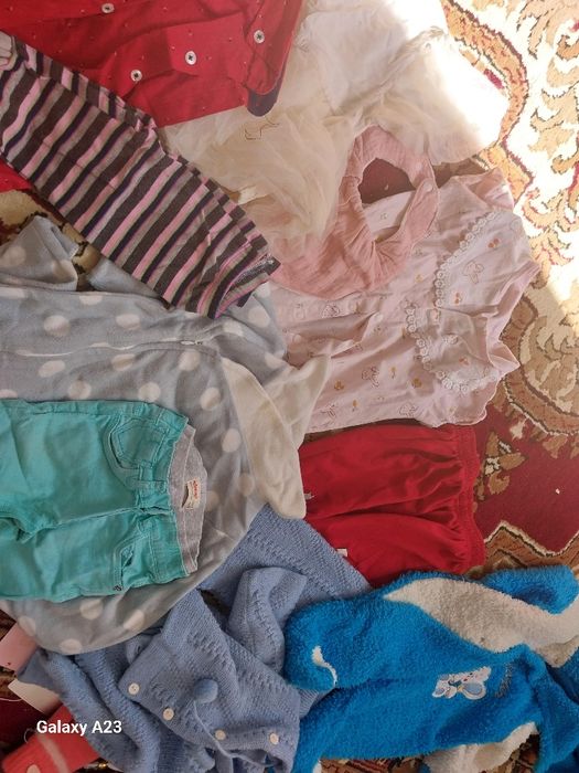 отдам детские женские вещи