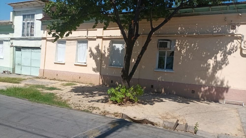 Srochna uchaska sotiladi chlonzor 20 kv 4 sotix