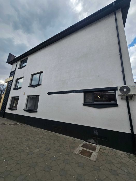 Vand/Inchiriez Spatii comerciale Onesti