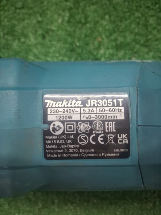 Саблен трион на Makita JR3051T