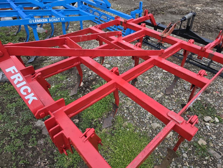 Scarificator Gruber Cultivator 2.2m metri