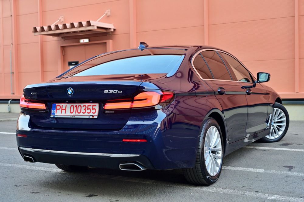 Bmw 530e X drive Plug in hybrid km reali fara accidente Far laser