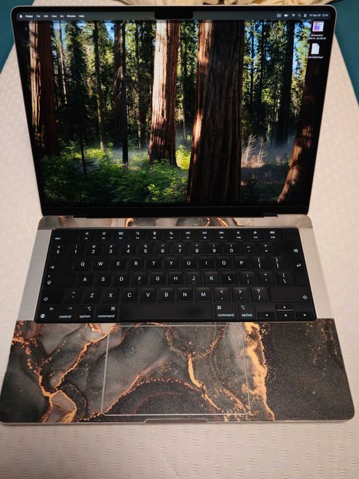 MacBook Pro 2023 M2 Max 14inch ; 1TB SSD ; 32GB RAM ; 12 CPU 30 GPU