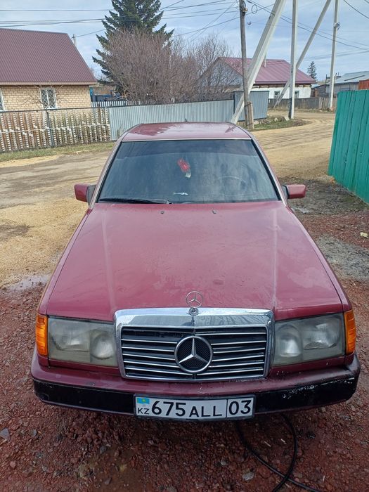 Мкрседес W124 2.6³