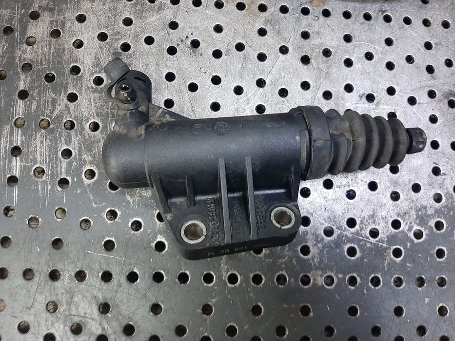 pompa ambreiaj 1.3 d multijet 188a9000 fiat punto doblo panda 55196189