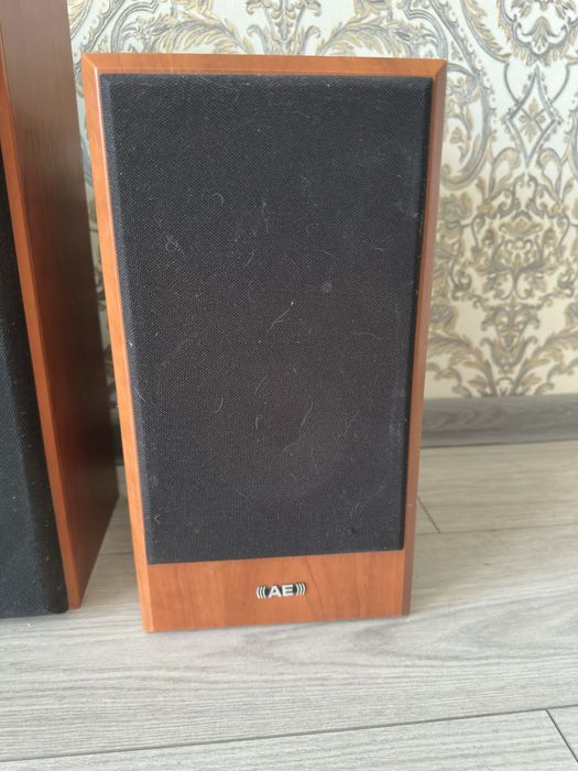 Колонки Aegis evo one и Aegis evo centro