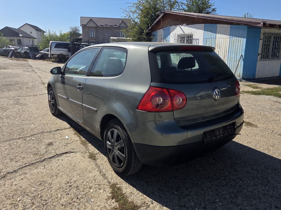 VOLKSWAGEN Golf 2006 — imagine 4