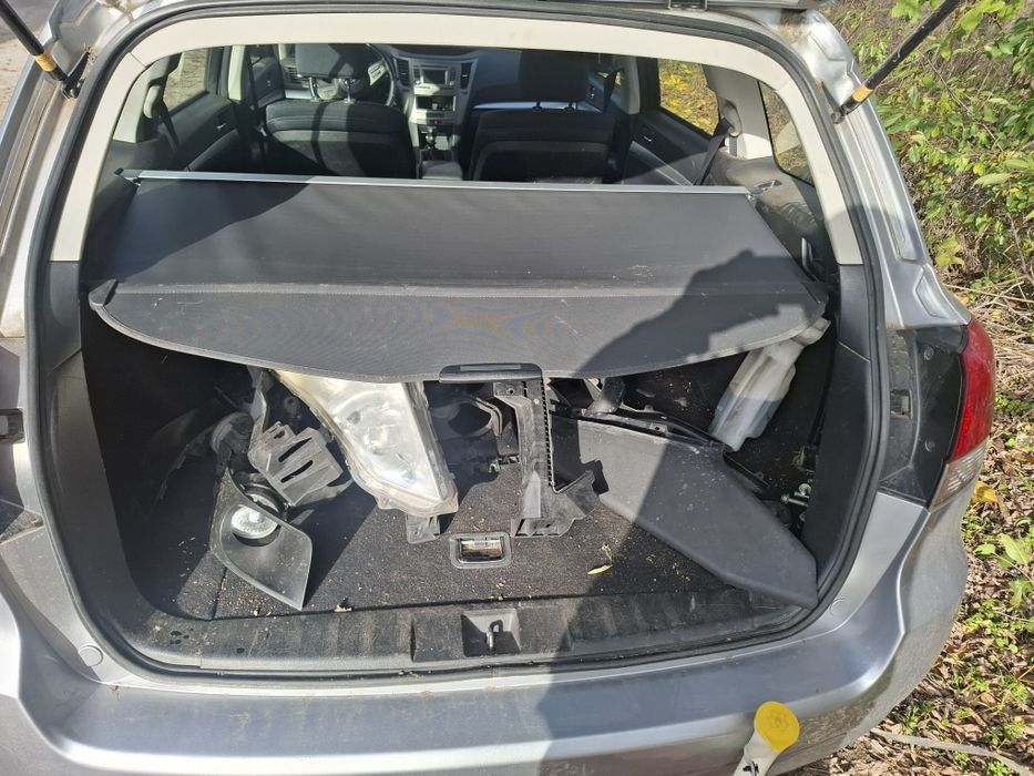 Продавам на части Субару Легаси 2013г