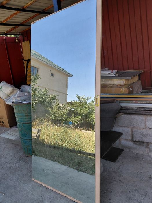 Продаётся зеркало