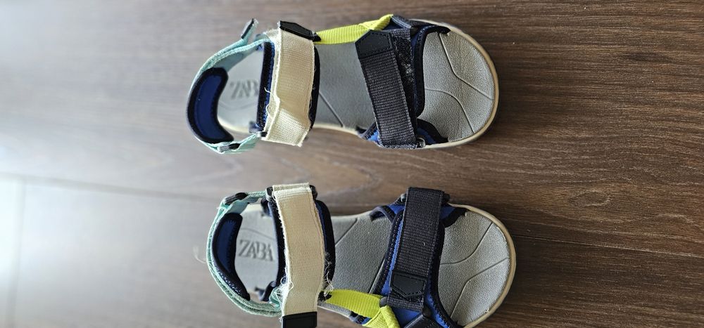 Sandale copii Zara