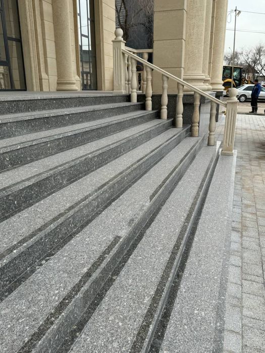 Ступенки Лестницы из ГРАНИТА