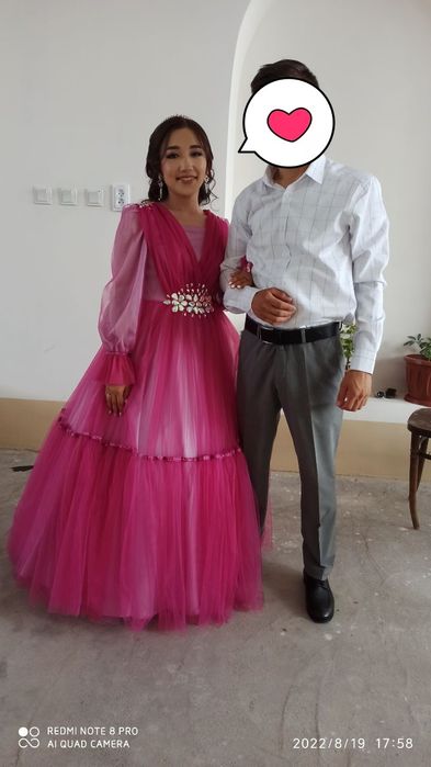 Лёгкое вечернее платье.