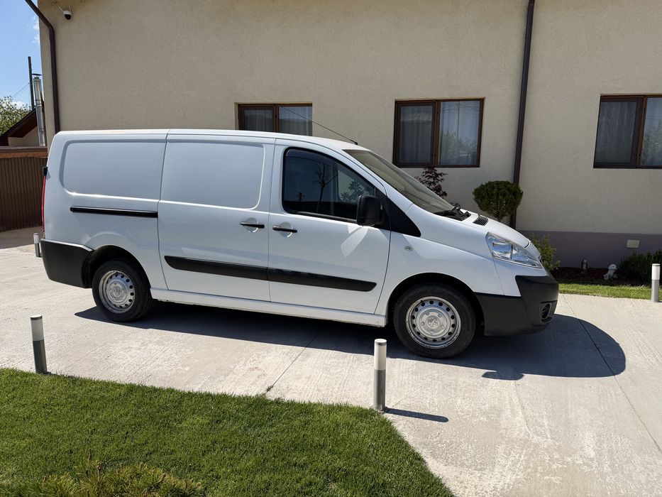 Peugeot expert -varianta lunga 2015