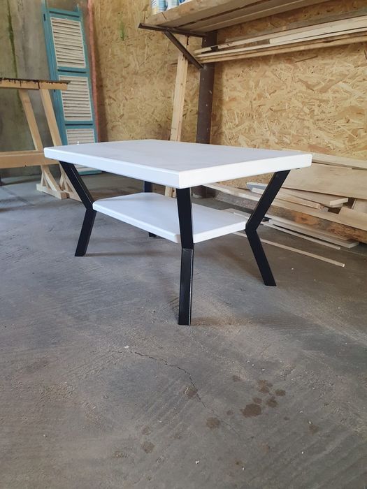 Execut lucrari de tamplarie din lemn masiv