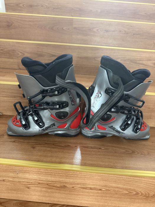 Vand clapari marimea 35-36