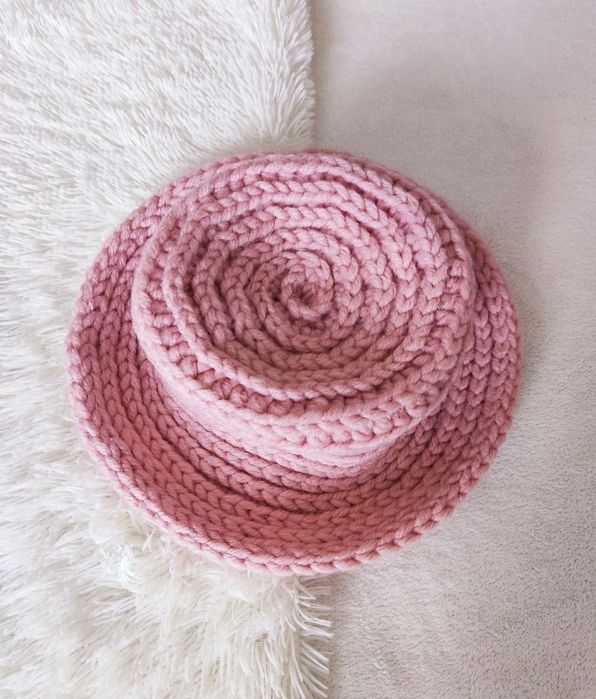 Шляпа, теплая, вязанная