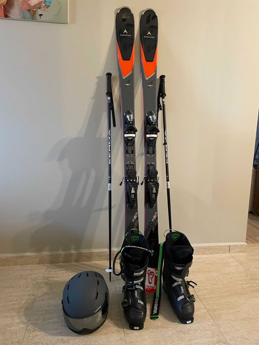 Чисто НОВ ски комплект