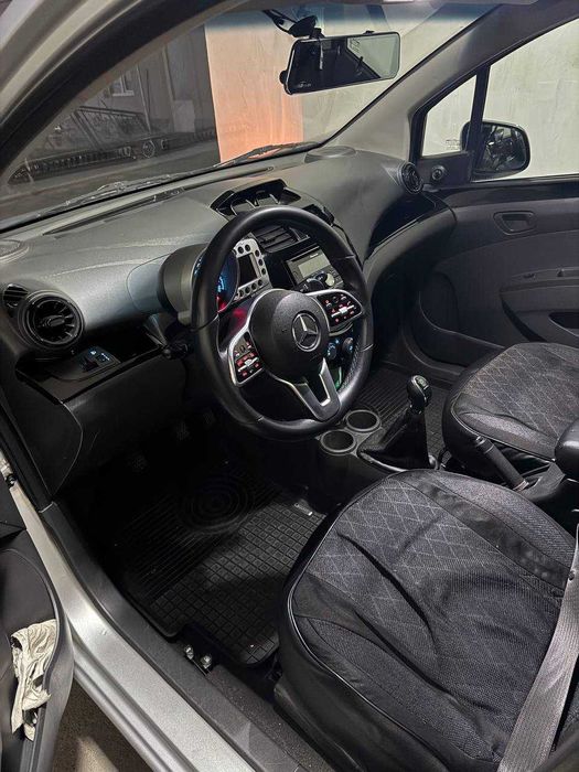 Продаю свой SPARK 1 л