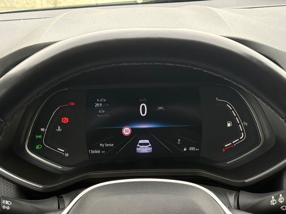 Renault clio volan incalzit, scaune sport incalzite